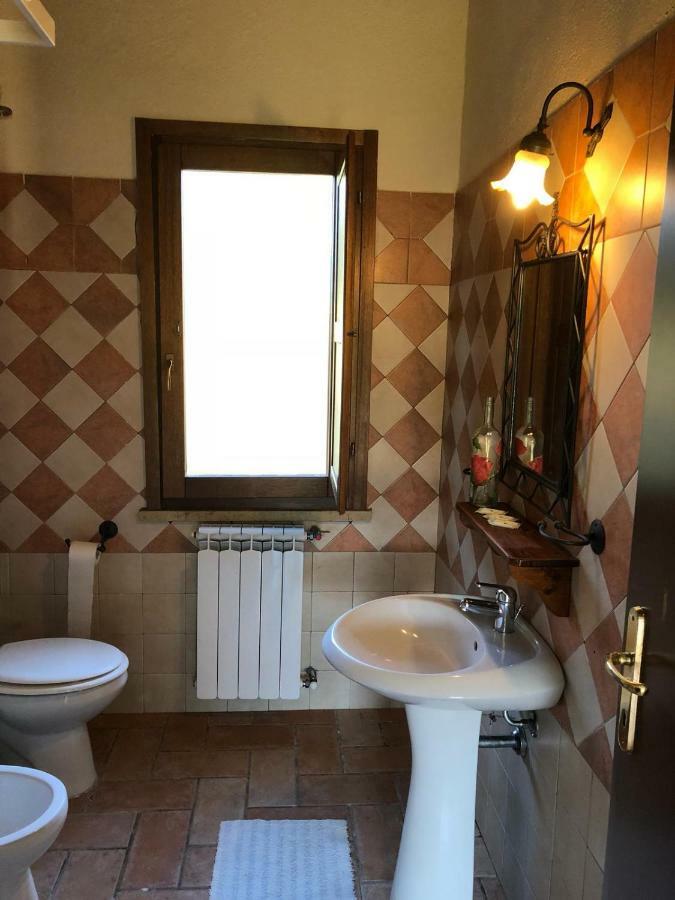 Vila Sa Tanchitta Ula Tirso Exteriér fotografie